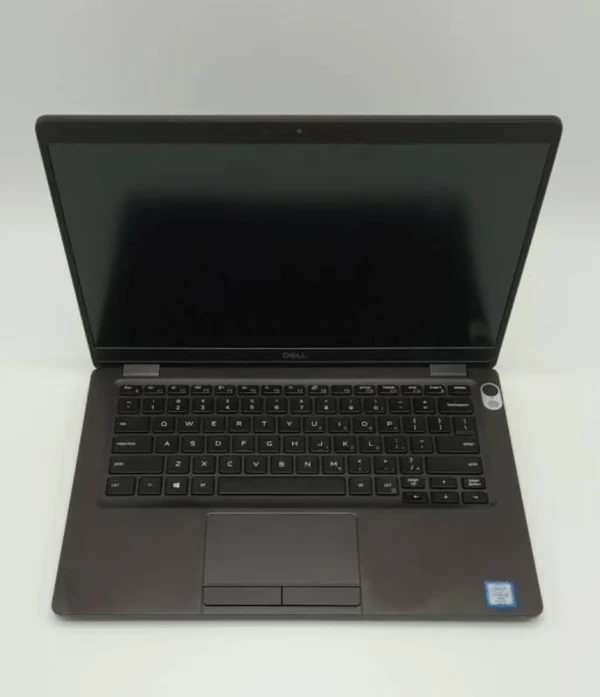 لپ‌تاپ Dell Latitude 5300 با پردازنده Core i5-8365U، رم 16 گیگابایت و حافظه 256 گیگابایت